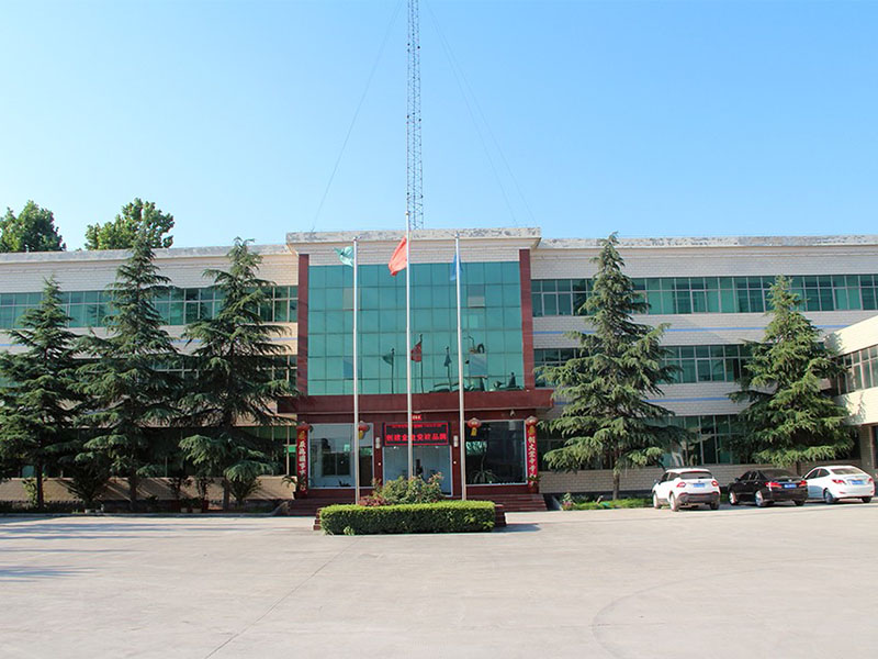 公司響應(yīng)國(guó)家環(huán)保要求，對(duì)企業(yè)進(jìn)行土壤檢測(cè)，各項(xiàng)檢測(cè)結(jié)果均達(dá)標(biāo)